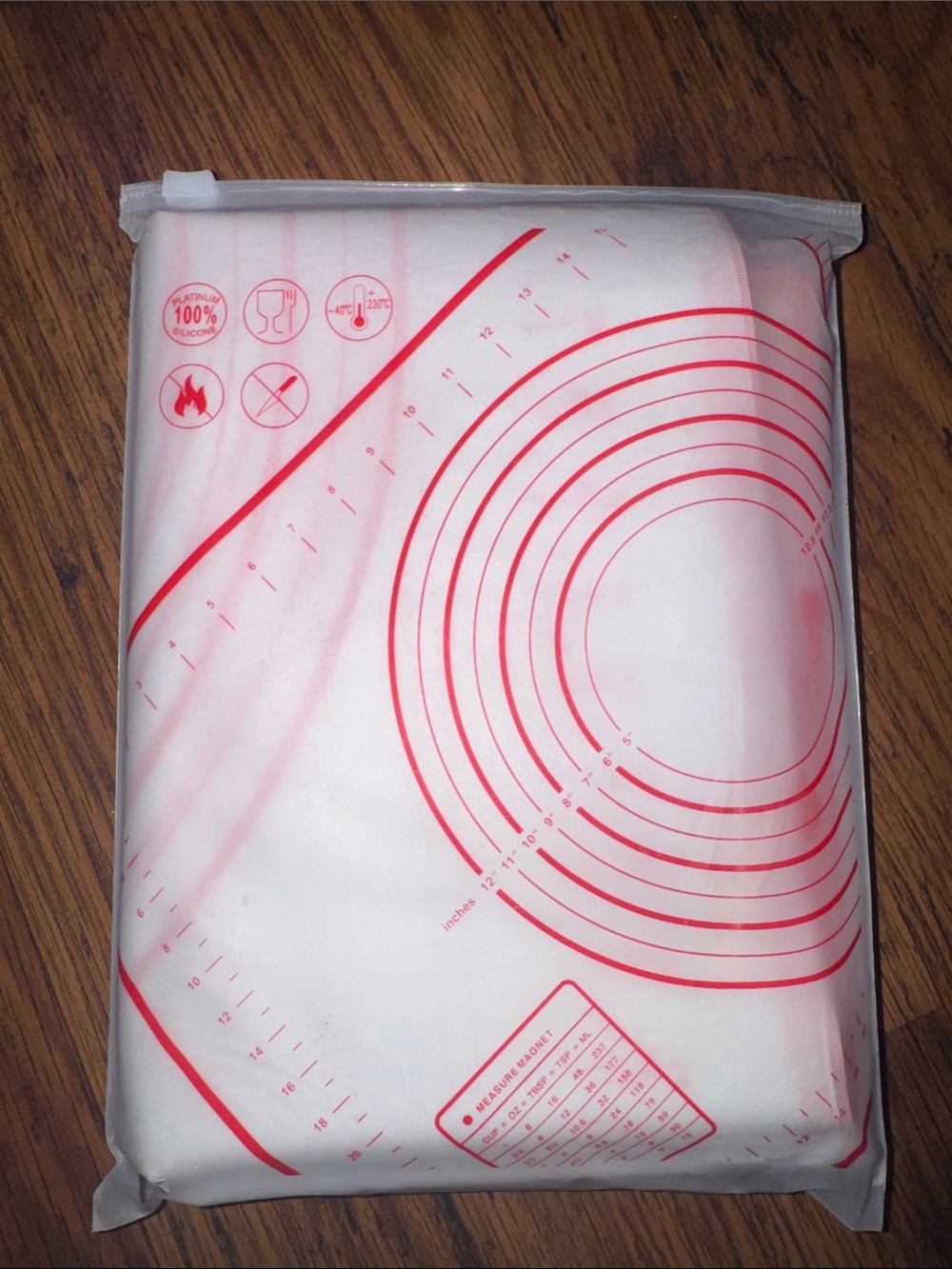 Silicone Baking Pastry Mat with Red Measurement Guides C1.Bk.R.2